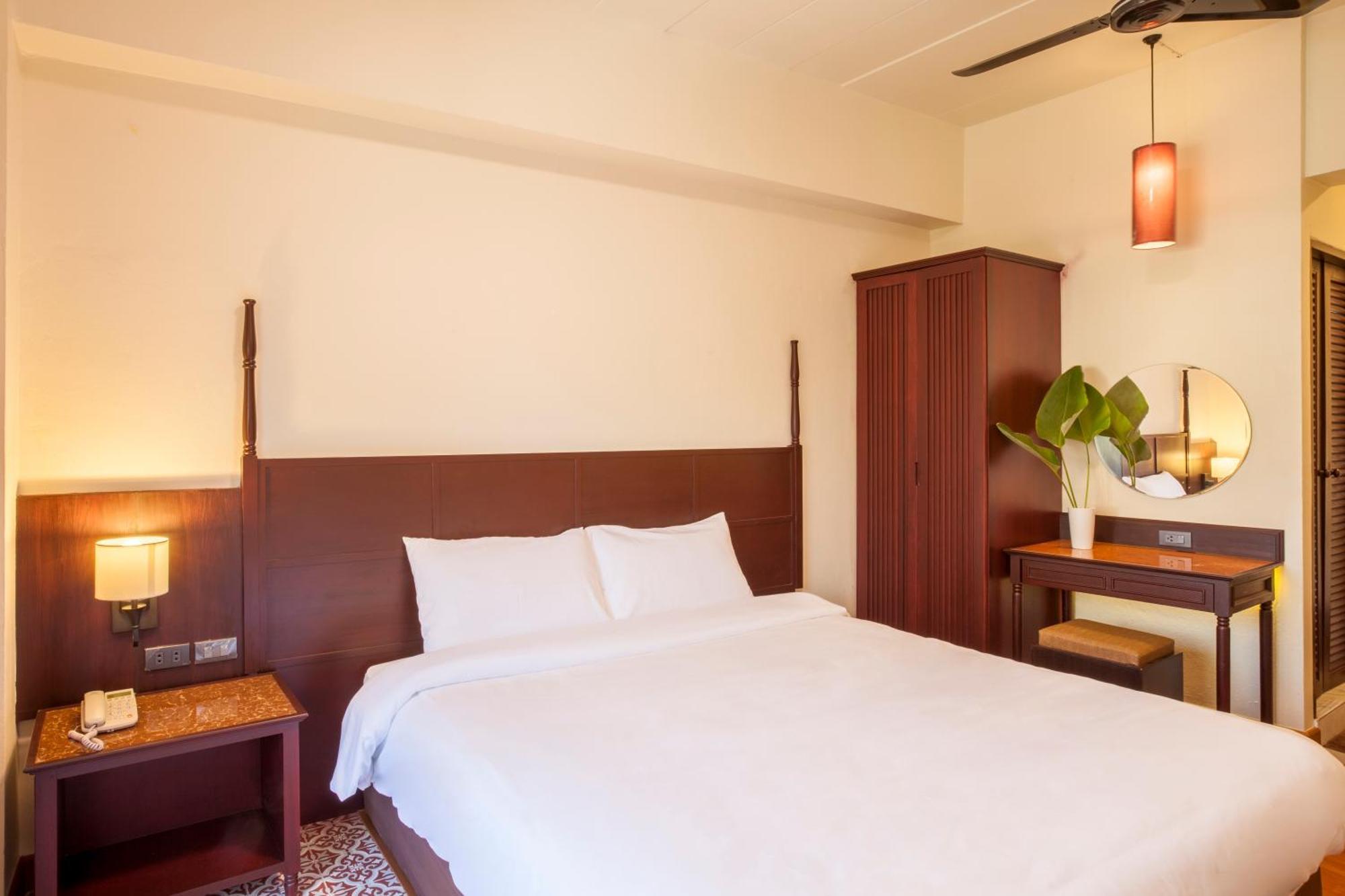 Rcn Court & Inn Chiang Mai Exterior photo