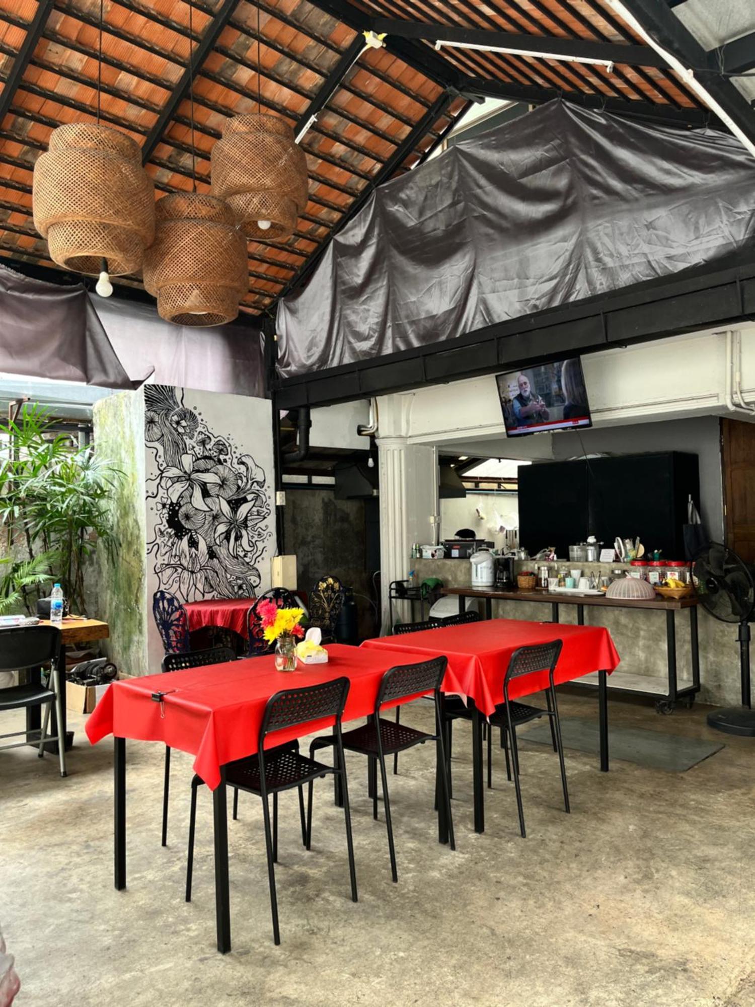 Rcn Court & Inn Chiang Mai Exterior photo